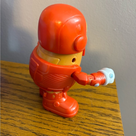 Iron Man Mr. Potato Head - Picture 5 of 6
